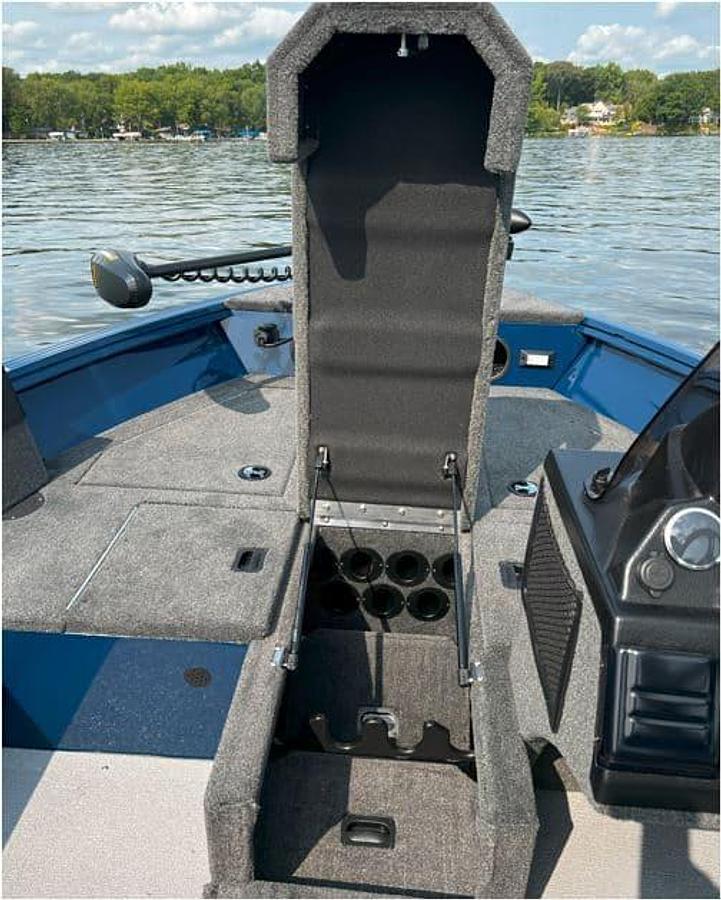 Smoker Craft Excursion 166 SC PRO