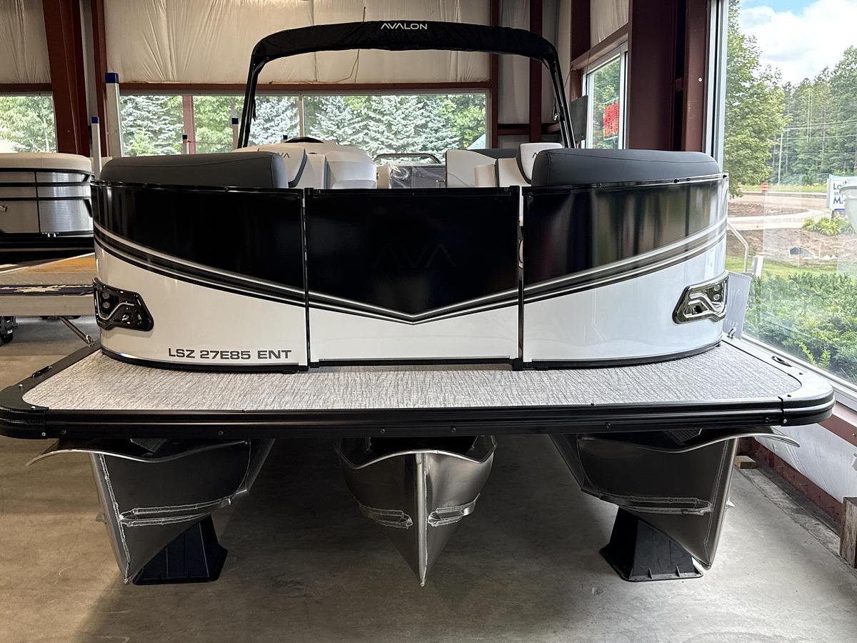 2027 Avalon LSZ 27 FT Entertainer