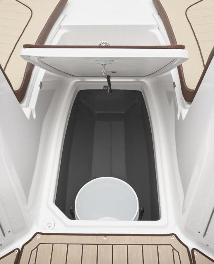 E-Series® Convenience 222 FSH Sport E