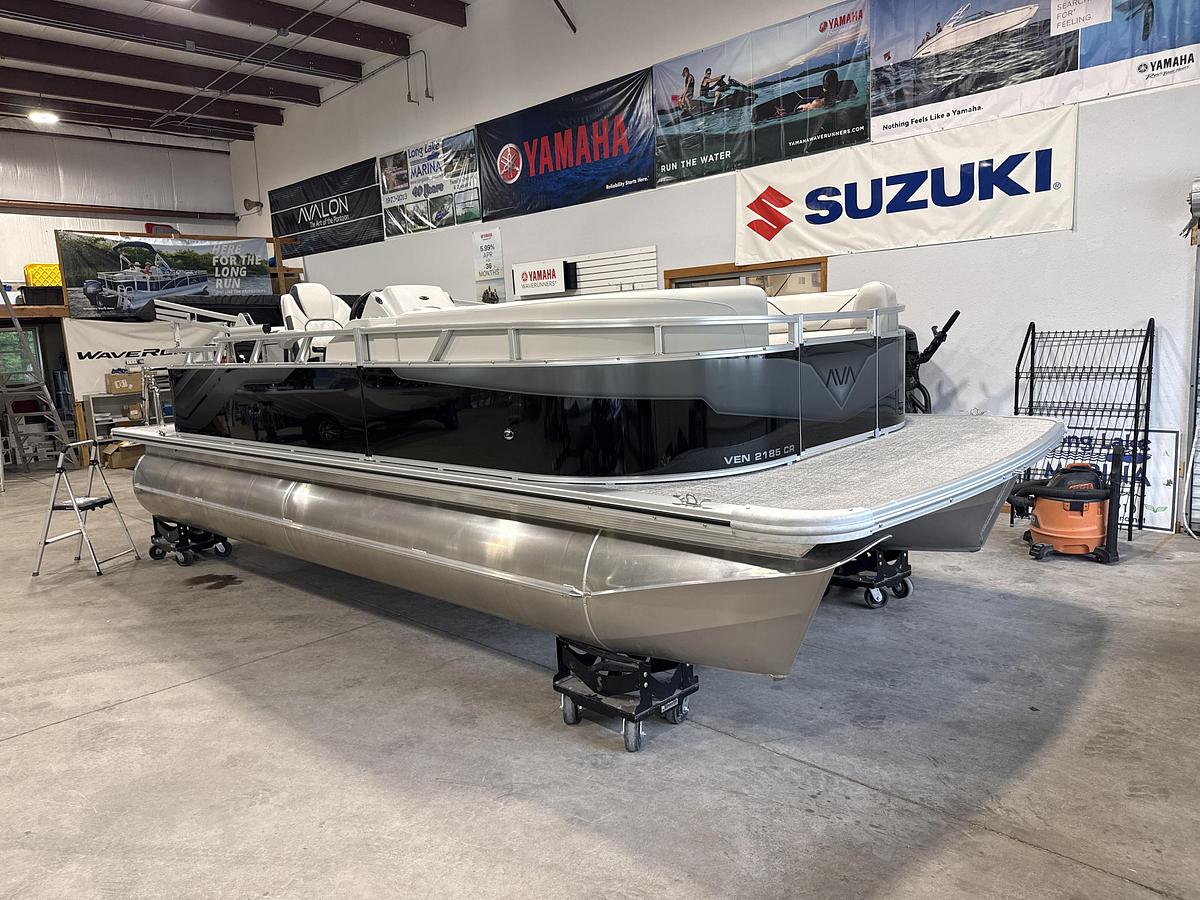 2027 Avalon 2185 Venture 85 Cruise