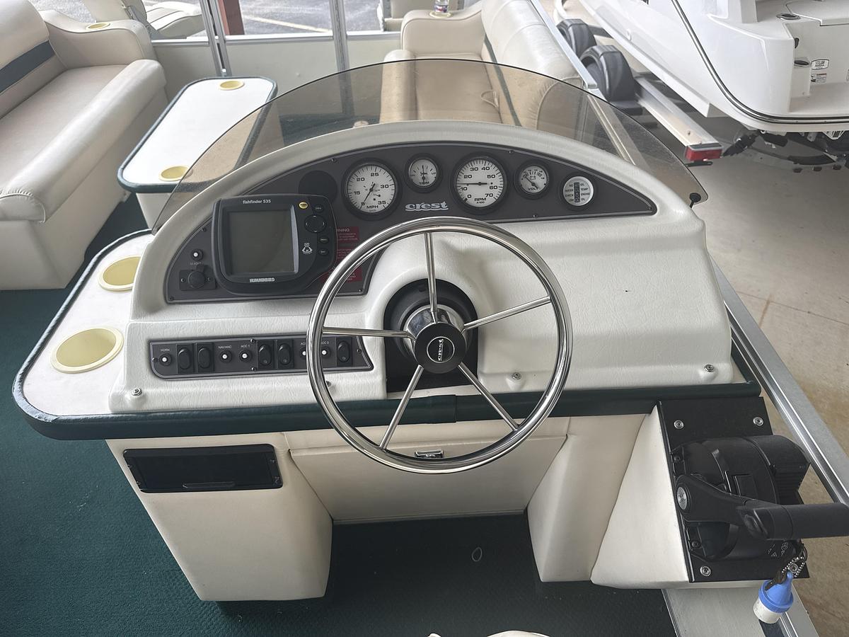 Used 1999 Crest Crest II DL