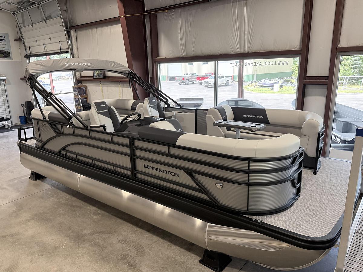 2027 Bennington 22S1SR