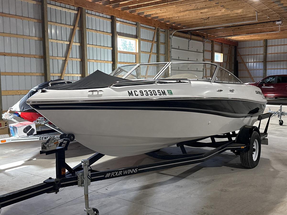Used 2003 FOUR WINNS 190 HORIZON