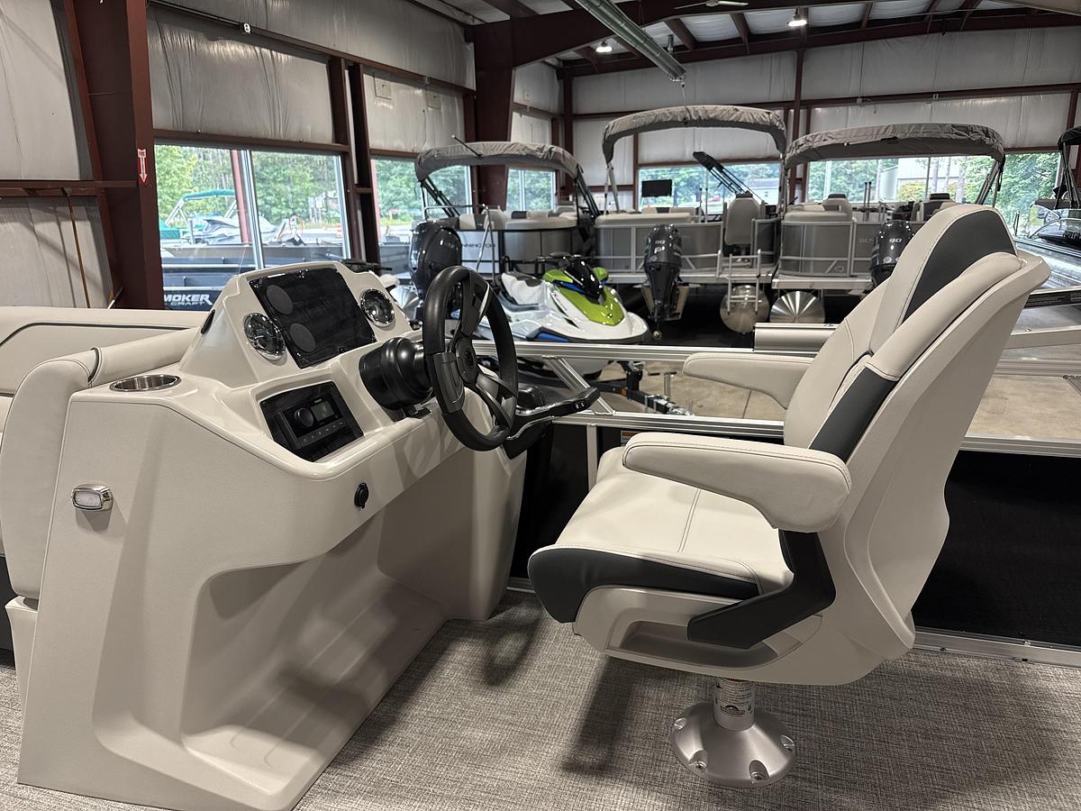 2027 Avalon 2185 Venture 85 Cruise
