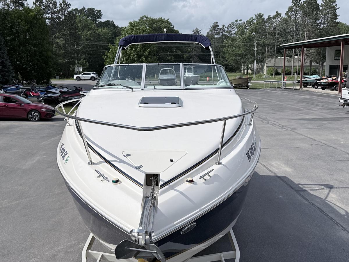Used 2003 Rinker Fiesta V250