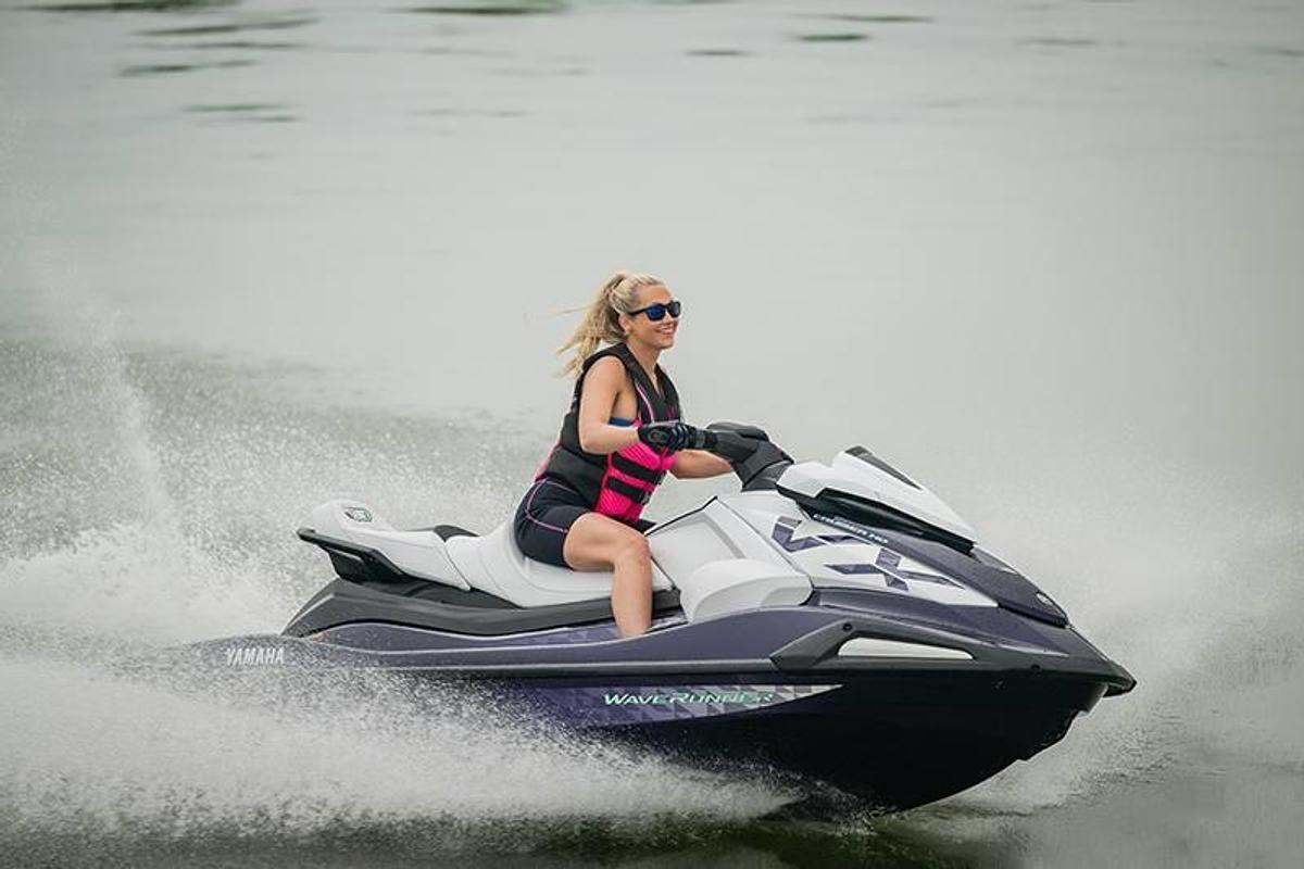 2026 Yamaha VX1900C-CB