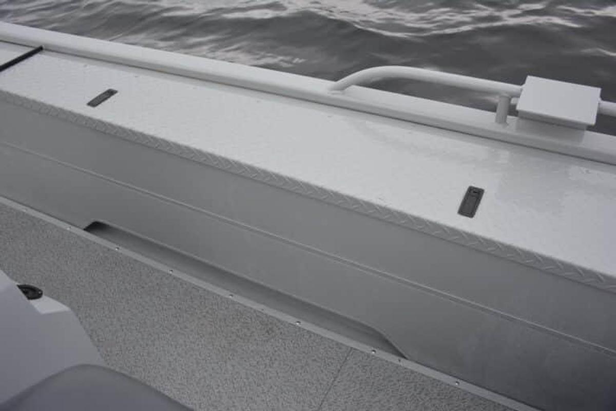 Smoker Craft Sportsman 1866 PRO TL