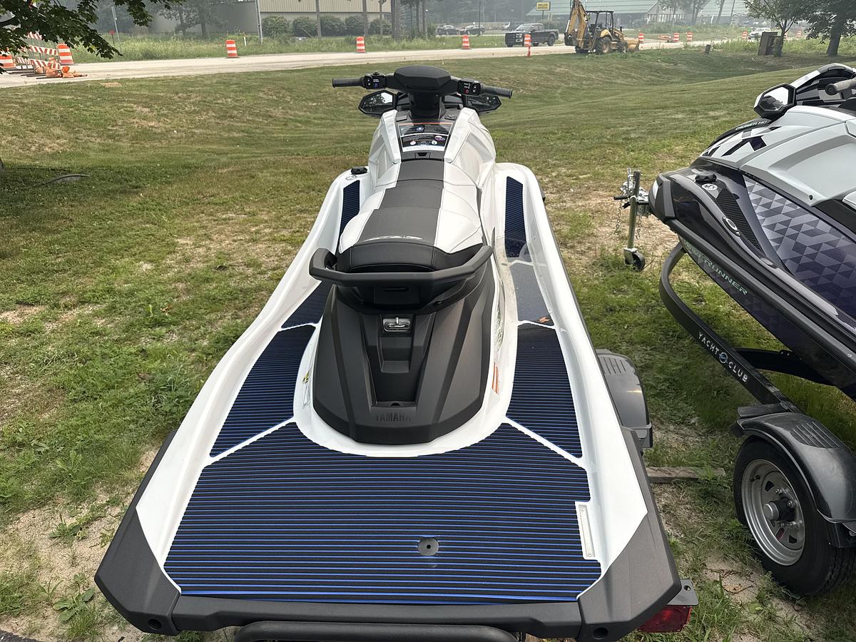 2026 Yamaha VX Deluxe