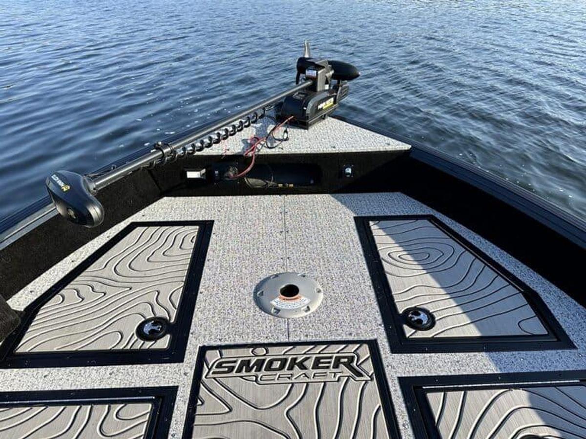 Smoker Craft Adventurer 188 DC PRO