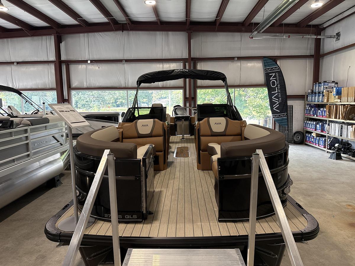 2027 Avalon Catalina Quad Longer 27 FT