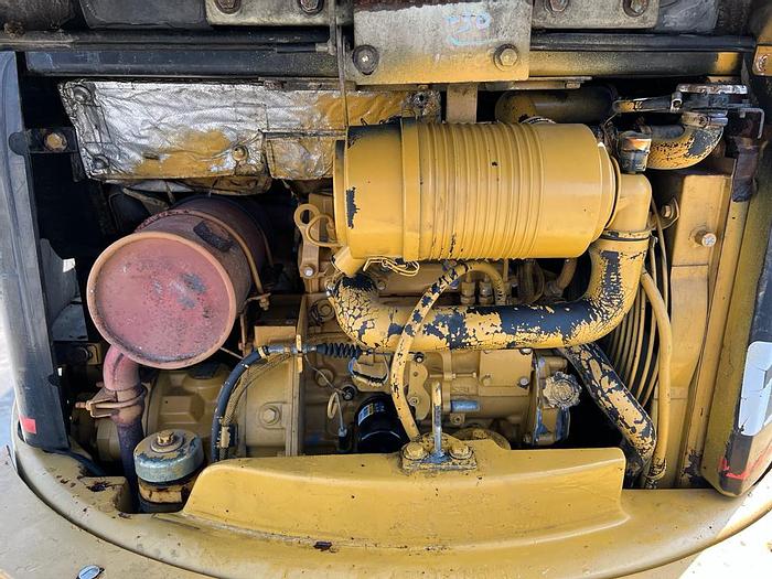 Used 2004 CATERPILLAR 303 CR