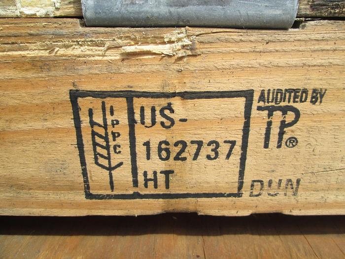 Used Shipping or Storage containers, boxes, wood crates (heavy duty) Shipping or Storage containers, boxes, wood crates (heavy duty)