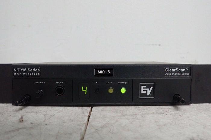 Used Electro Voice N/DYM Series UHF Wireless Clear Scan Auto Channel Select Receiver
