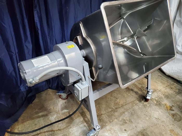 Used LELAND 200DA  DOUBLE ACTION 200 LB Mixer