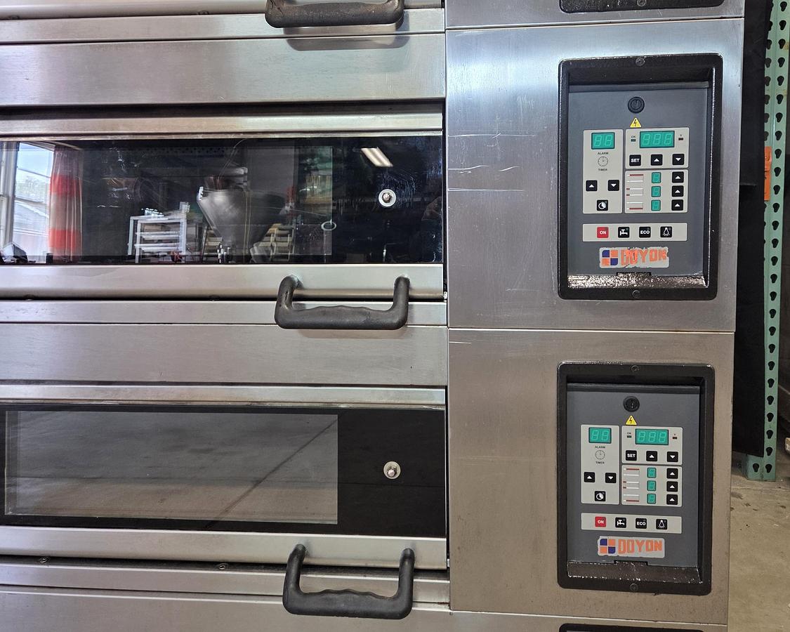 Used DOYON 3T4 Artisan Stone 4 Deck Electric Oven