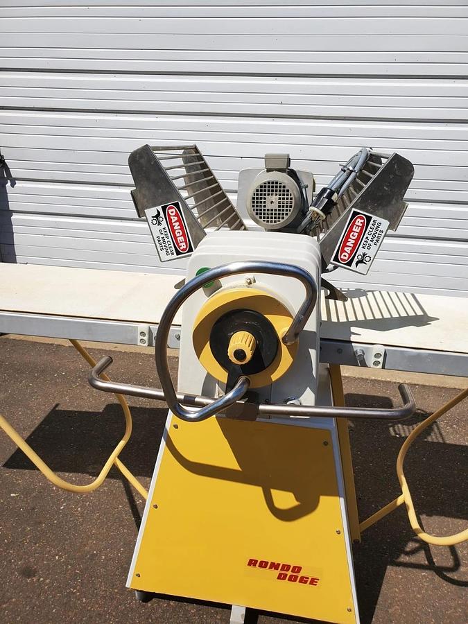 Used RONDO DOGE SSO57 DOUGH SHEETER ROLLER