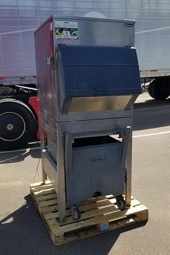 Used FOLLETT 1000 LB Chewblet Ice Maker + FOLLETT 700LB Ice Storage Bin + Condenser