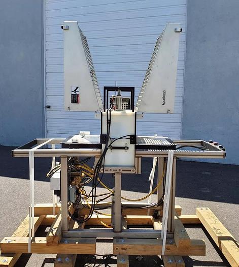 Used FoodTools CS-10AF Cake and Bar Slicer