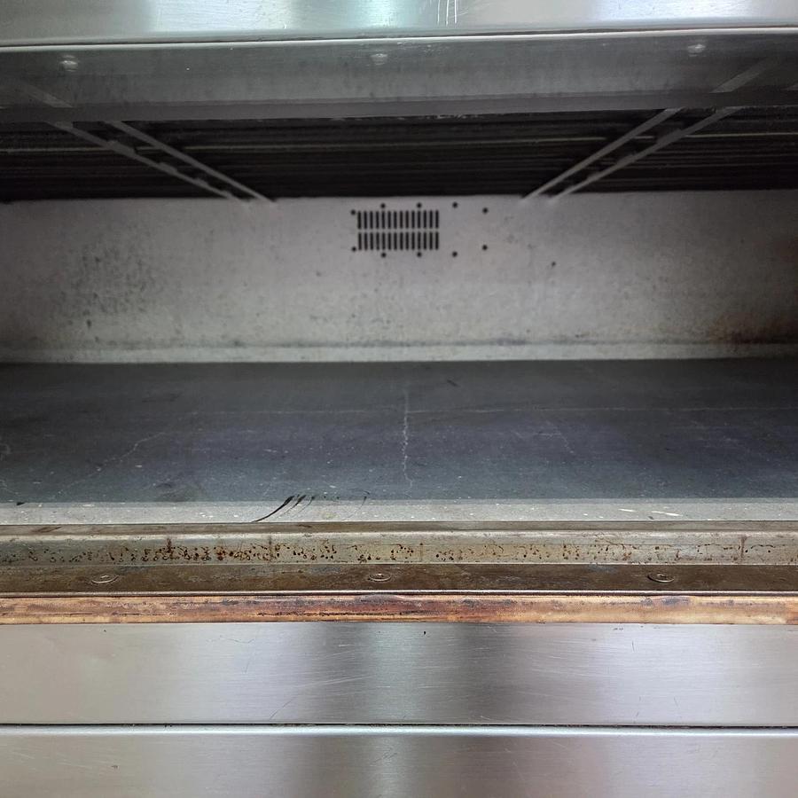 Used CINELLI ESPERIA CG/E 4 Deck Bakery and Pizza Oven With STEAM