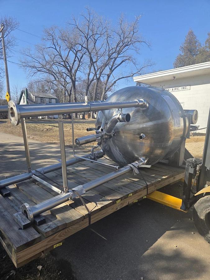 Used GROEN DA-300 Double Motion Jacketed Kettle Direct Steam 300 Gallons