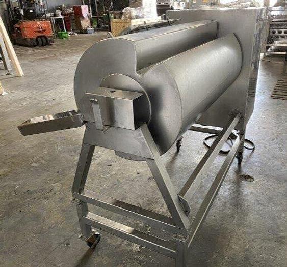 Used SIPROMAC 500 LB MEAT VACUUM TUMBLER