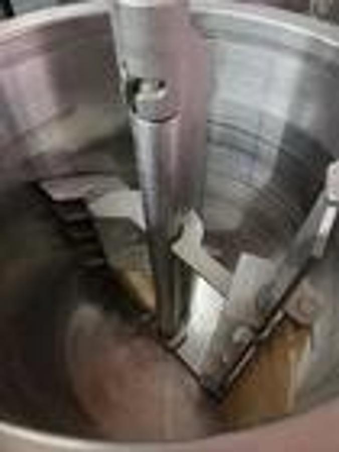 Used SAVAGE BROS 200 LB Chocolate Temperer