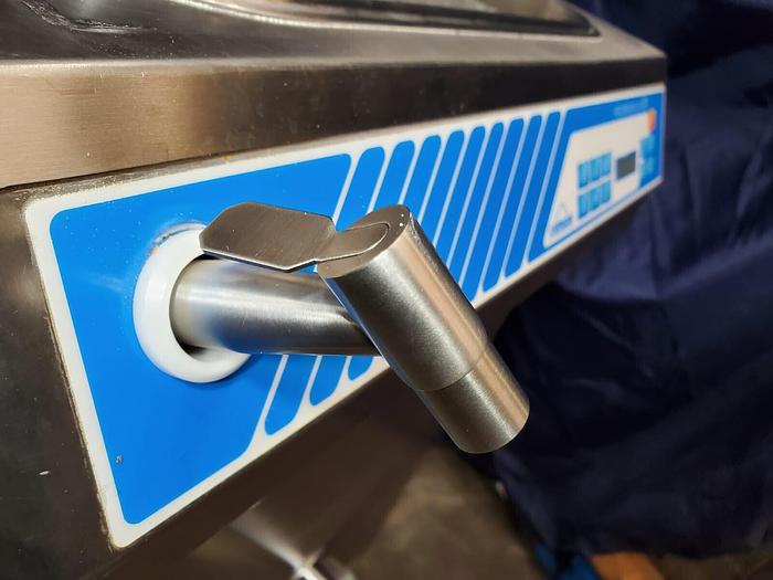 Used CARPIGIANI PASTOMASTER 120 RTX Pasteurizer Gelato Ice Cream Dessert