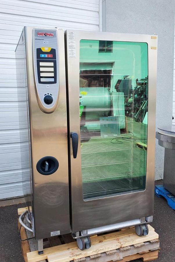 Used RATIONAL OVEN SCC202G ROLL-IN RACK Self Cooking Center