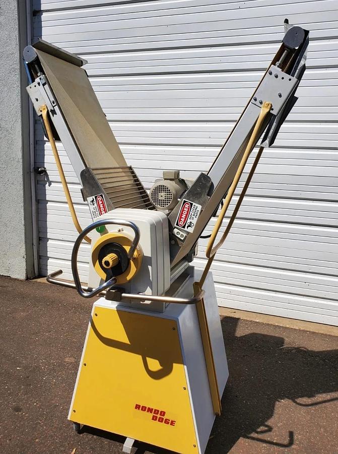 Used RONDO DOGE SSO57 DOUGH SHEETER ROLLER