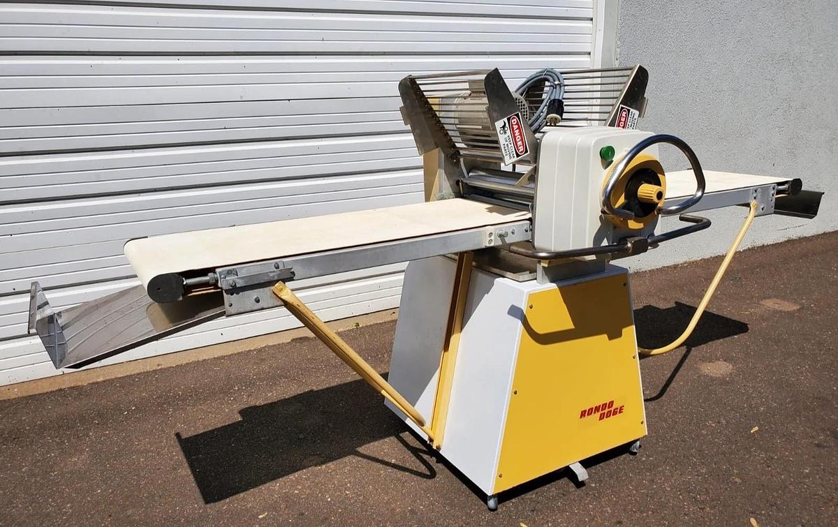 Used RONDO DOGE SSO57 DOUGH SHEETER ROLLER