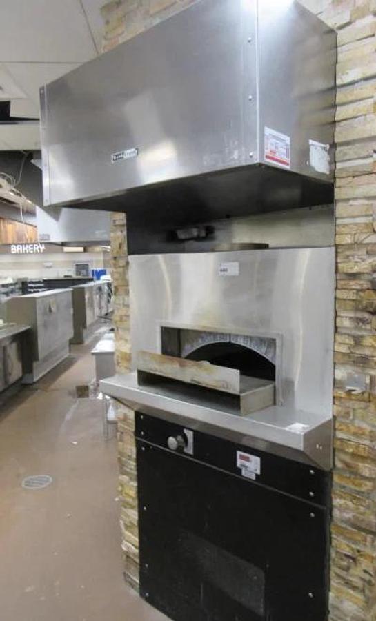 Used WoodStone BISTRO 4343 Gas Stone Hearth Pizza Oven WITH HOOD