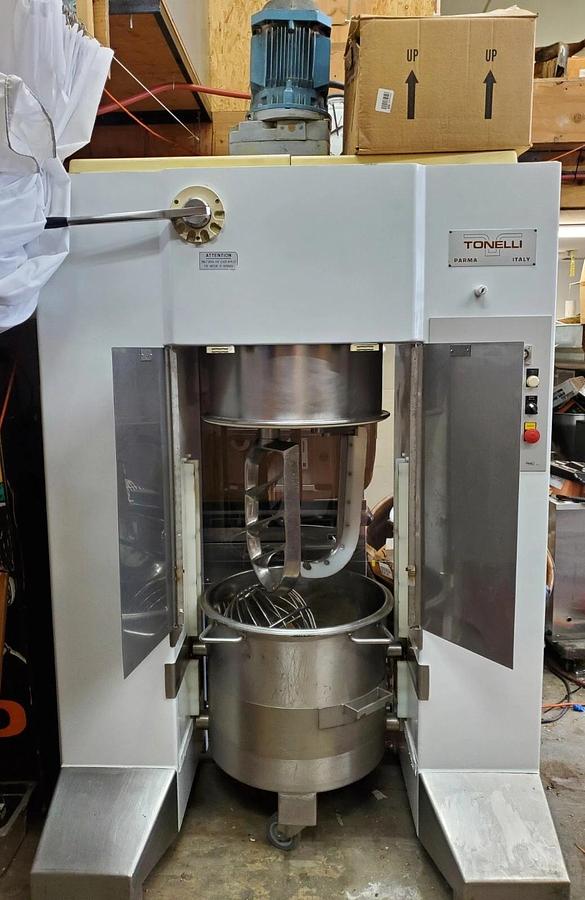 Used TONELLI Planetary Dough Mixer 120 quarts