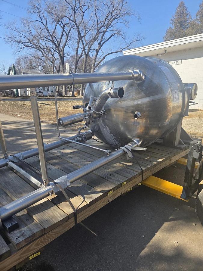 Used GROEN DA-300 Double Motion Jacketed Kettle Direct Steam 300 Gallons