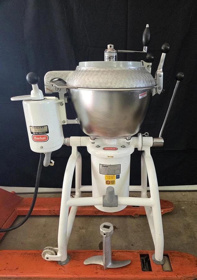 Used HOBART VCM25 Vertical Chopper Mixer 25 QT Food Processor