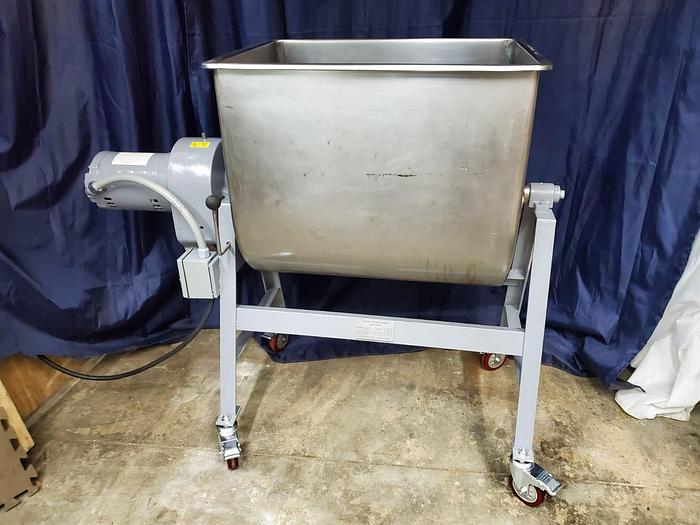 Used LELAND 200DA  DOUBLE ACTION 200 LB Mixer