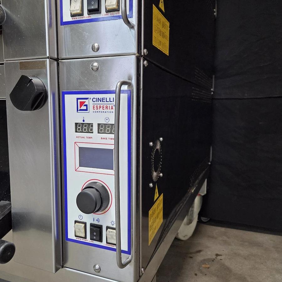 Used CINELLI ESPERIA CG/E 4 Deck Bakery and Pizza Oven With STEAM