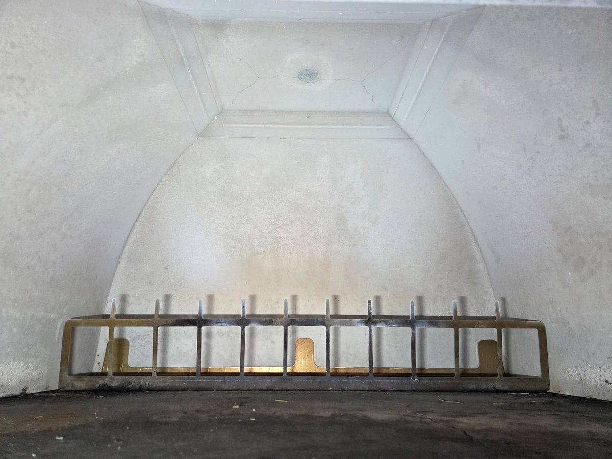 Used WoodStone BISTRO 4343 Gas Stone Hearth Pizza Oven WITH HOOD