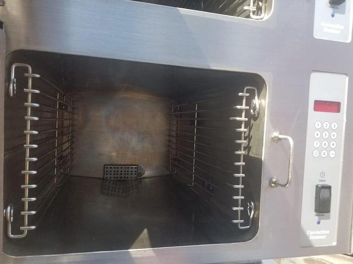 Used CLEVELAND 24CEM48 Convection STEAMER with BOILER BASE