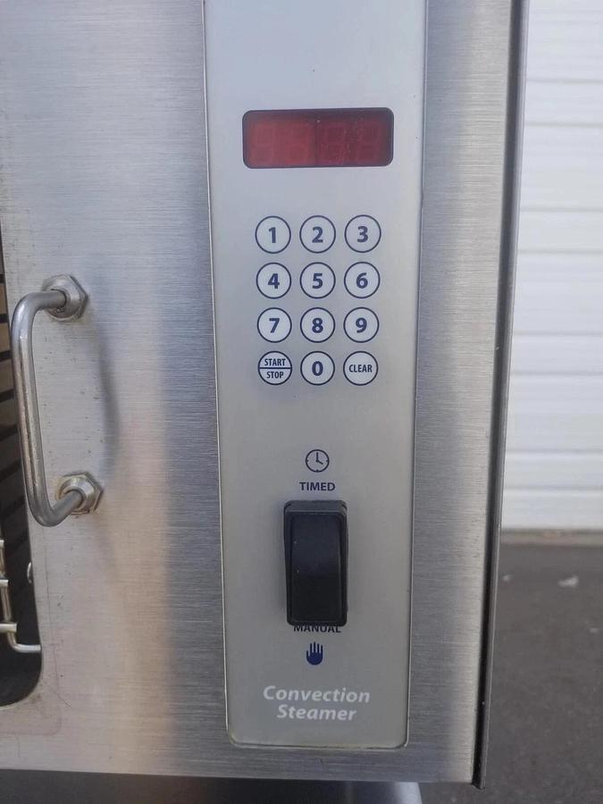 Used CLEVELAND 24CEM48 Convection STEAMER with BOILER BASE