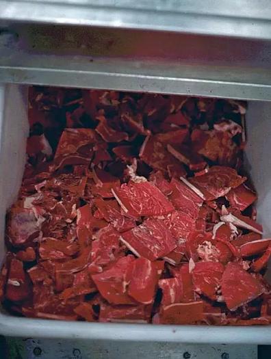 Used BIRO FBC4800 Frozen Meat Block Chipper