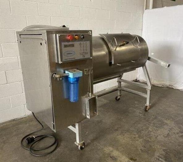 Used SIPROMAC 500 LB MEAT VACUUM TUMBLER