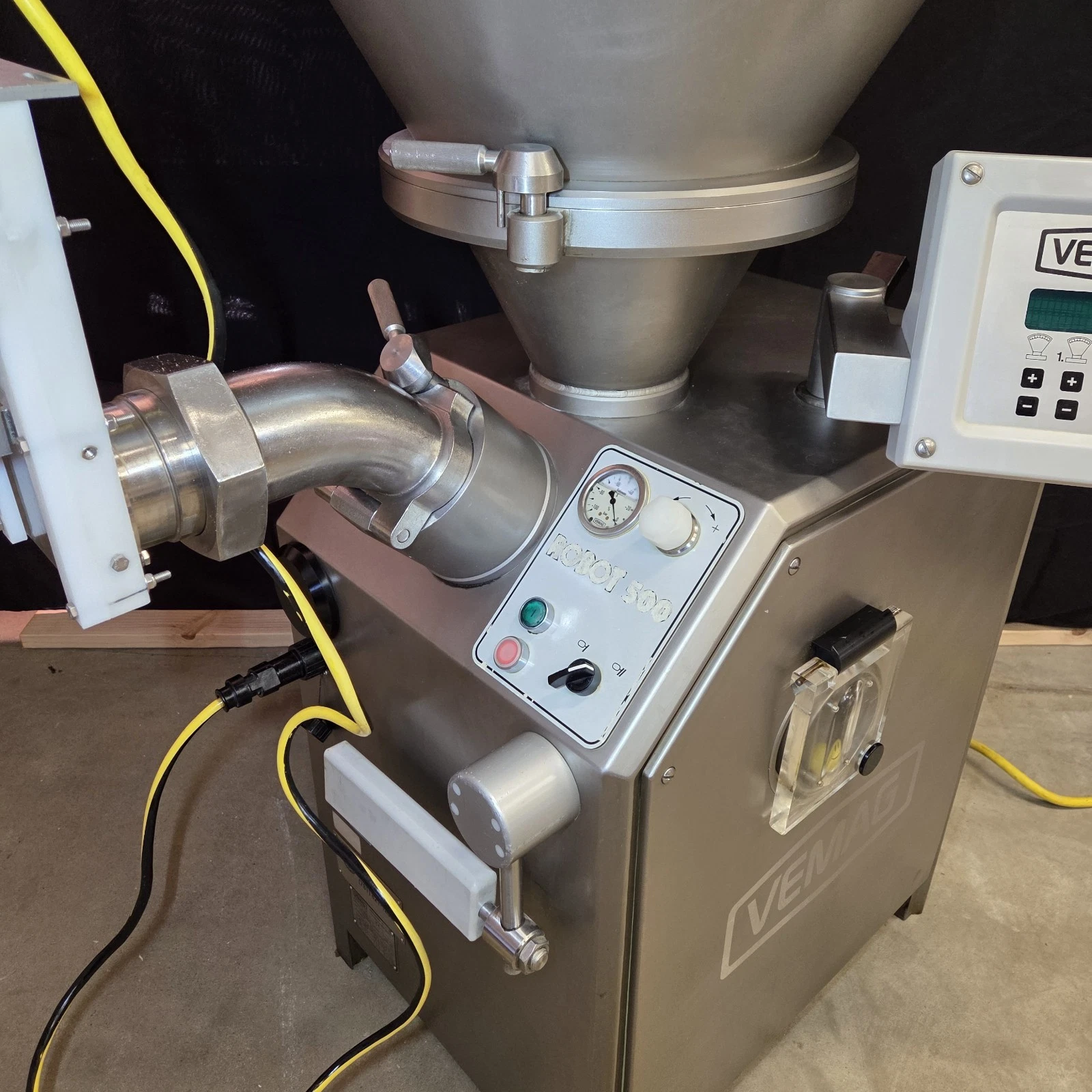 Used VEMAG ROBOT 500 DOUGH DIVIDER Extruder