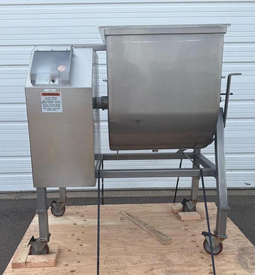 Used 300 LB Double Action Food and Meat MIXER Daniels Food Equipment DMX300