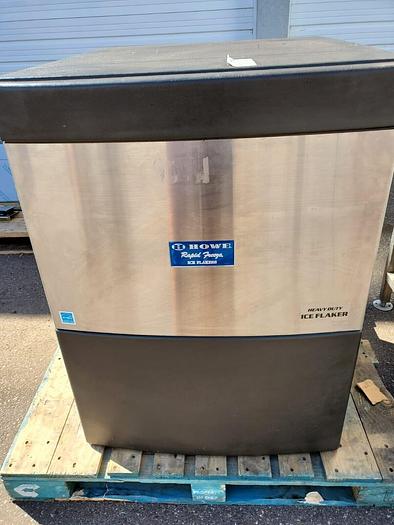 Used HOWE 2000-RLE 2000 lb Remote Ice Maker Flaker with ICE Storage and 2 BINS