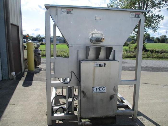 Used FPEC Agitated Accumulation Hopper w/Unloading screw; Md#SCL930