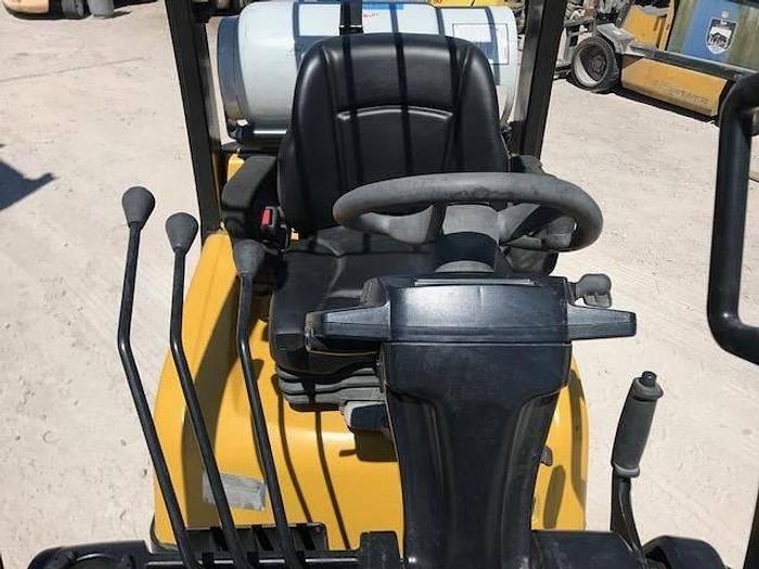 Refurbished 2013 Yale GLC030VXNUAV061