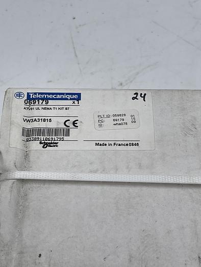 Telemecanique VW3A31815