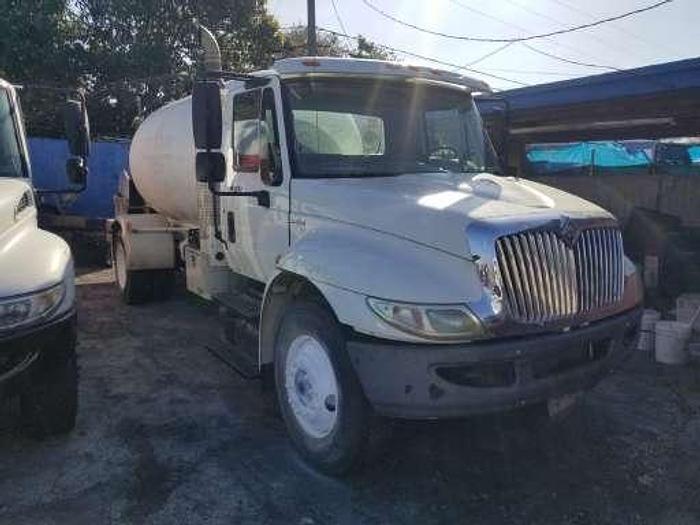 Used 2008 INTERNATIONAL DURASTAR 4300