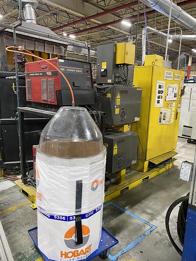 Used 2002 Genesis / Fanuc Dual Robot Weld Cell Model 3M3