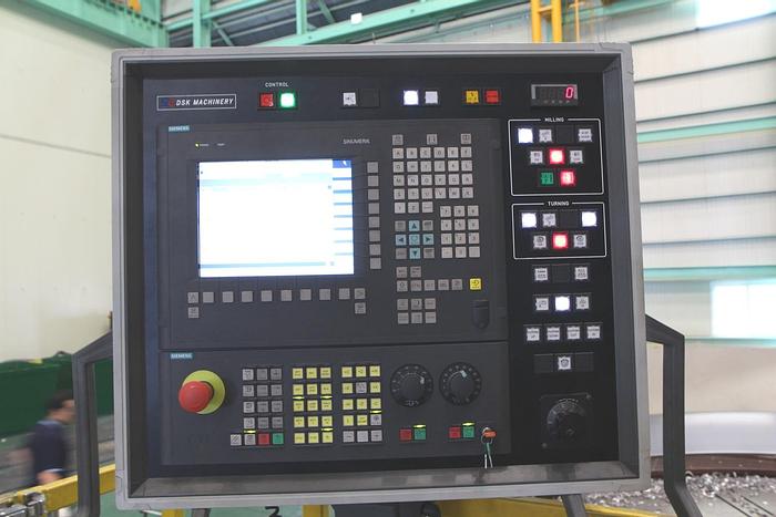 Used Lathe Vertical Turning CNC DVBM7085